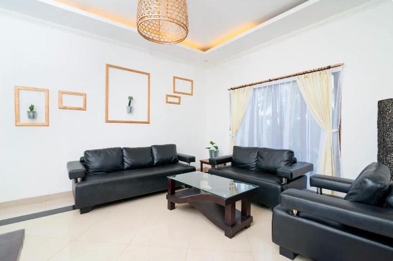 Riviera House Hotel Canggu  Luaran gambar